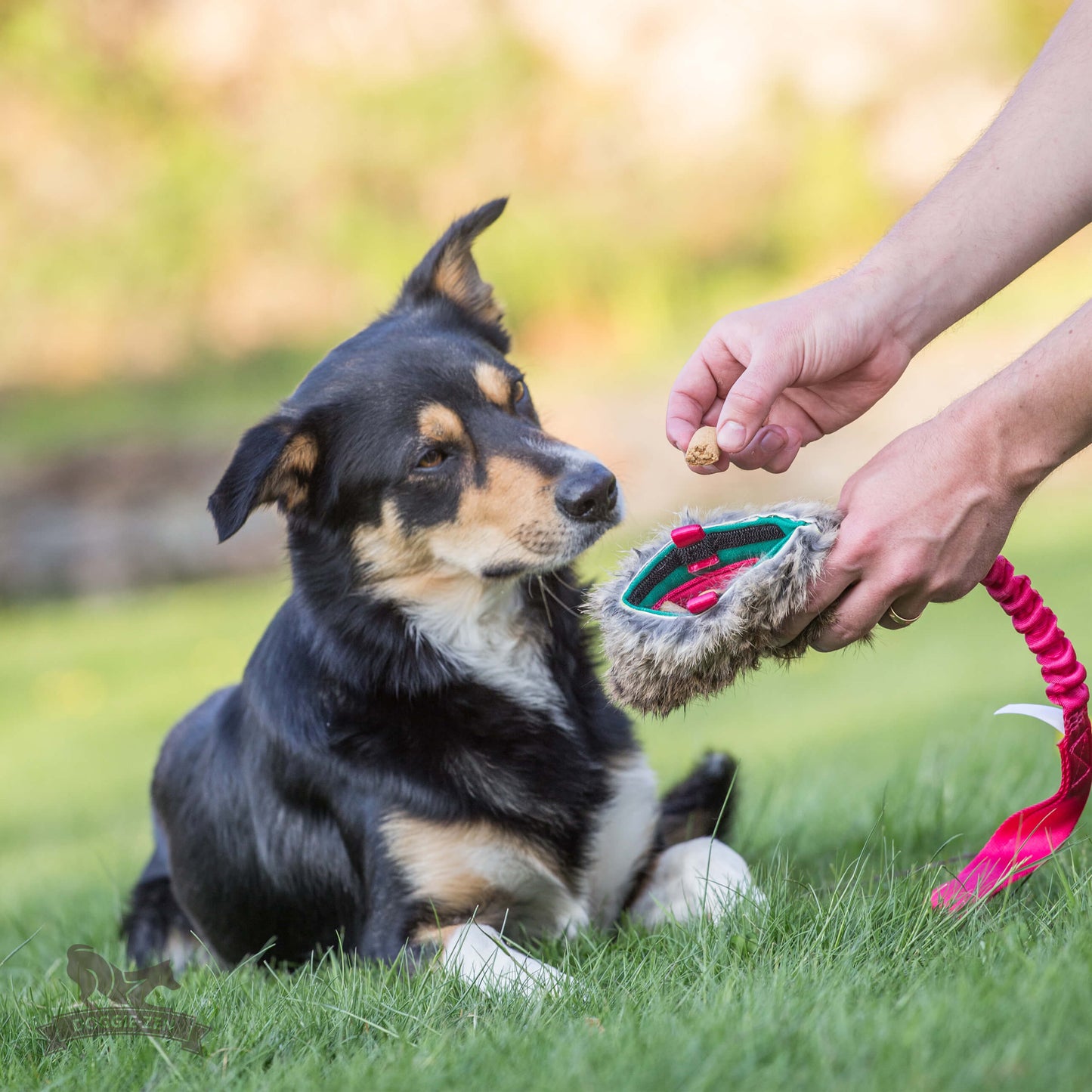 Elastisk belønningskampis med kaninskinn str M